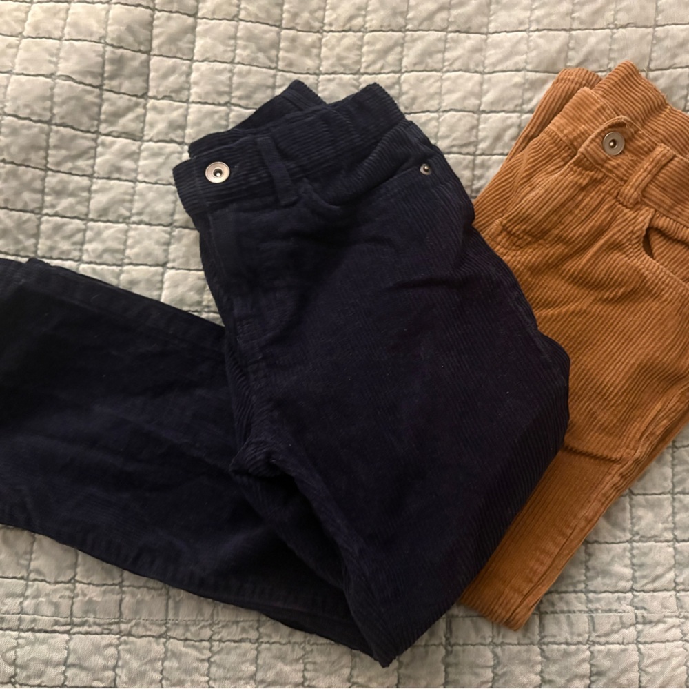 Place Corduroy Pants in Navy and Tan